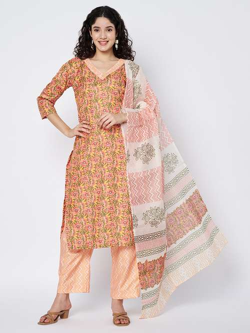 women three quarter sleeve kurta pant with dupatta set - 21967104 -  Standard Image - 0
