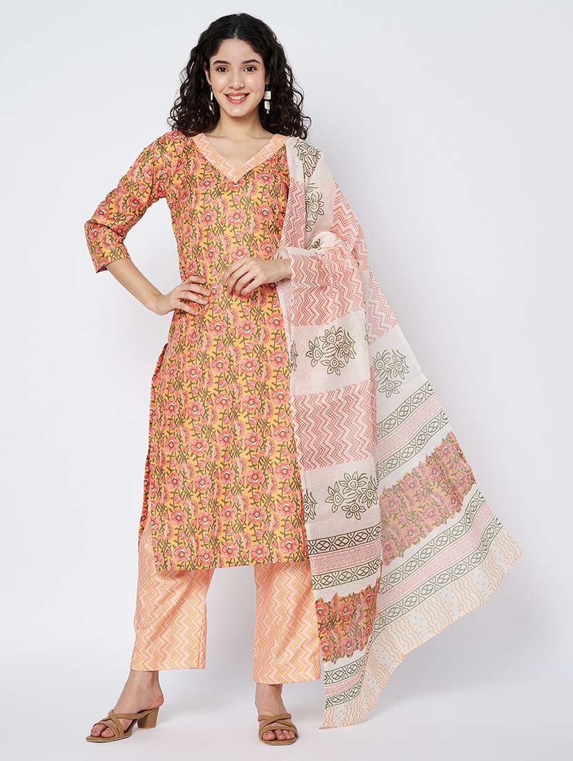 women three quarter sleeve kurta pant with dupatta set
