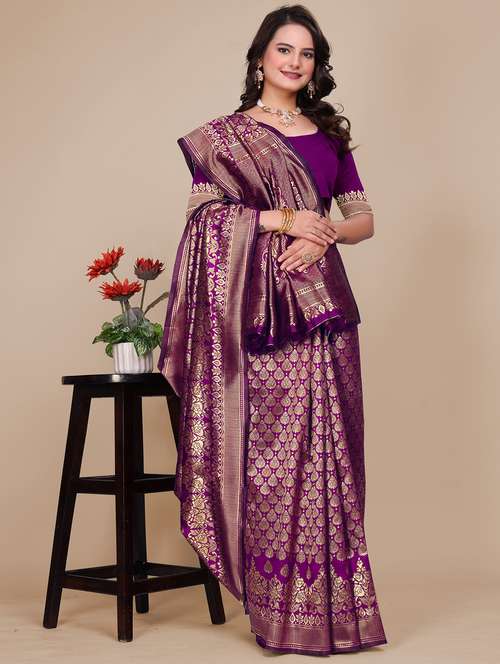 women self design banarasi saree with blouse - 21967228 - Standard Image - 0