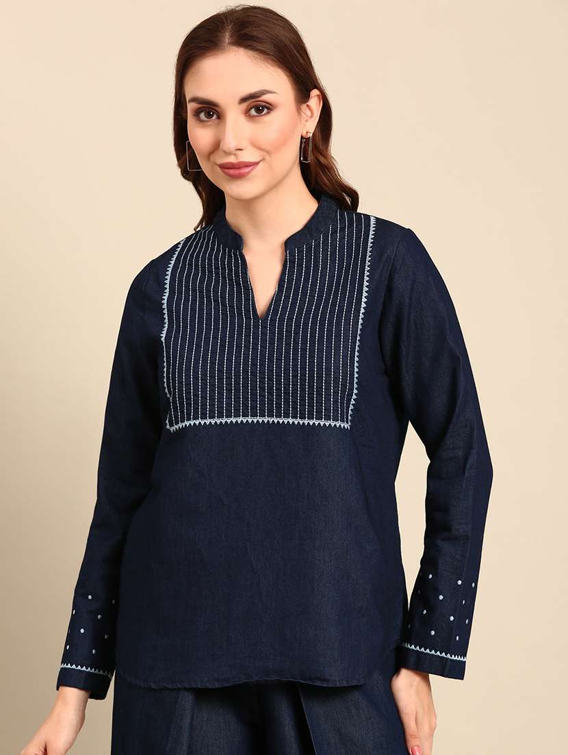 women navy blue self designed straight kurti