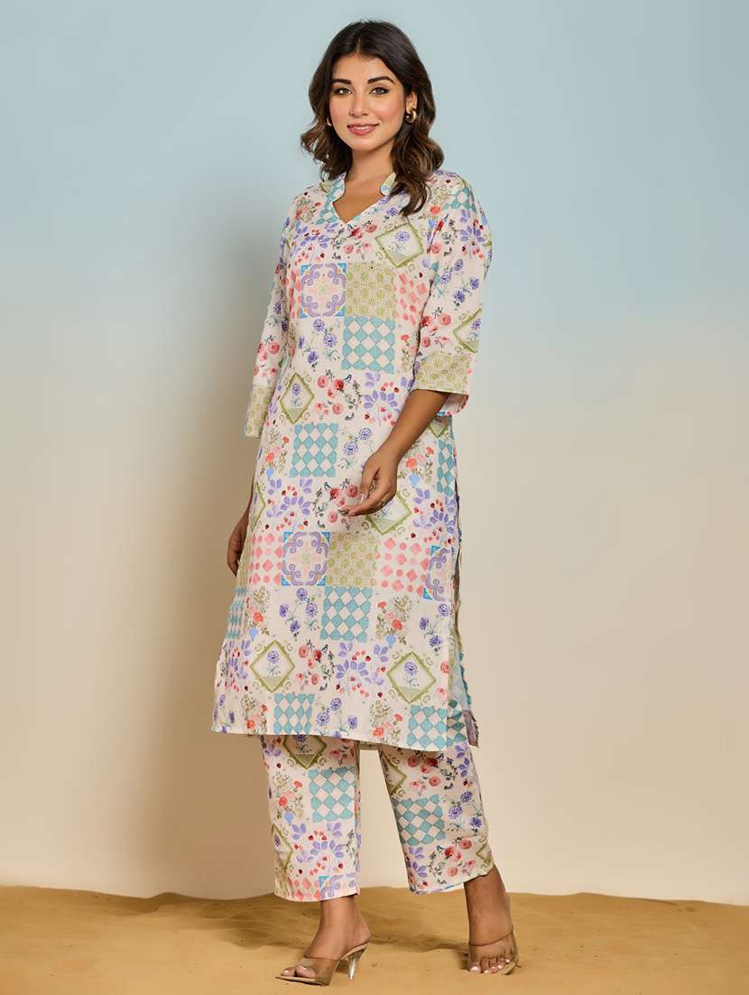women printed three quarter sleeve kurta pant set