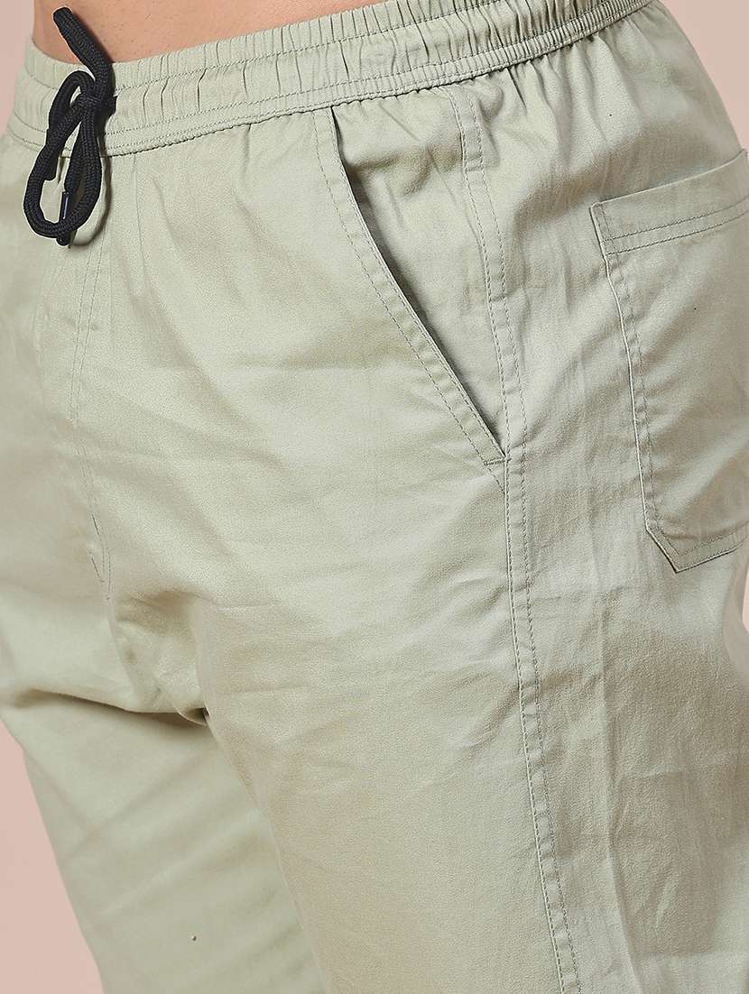 men solid mid rise regular fit jogger - 21967790 -  Standard Image - 5