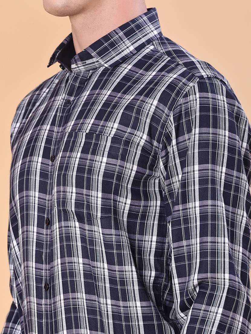 men chcekered collared long sleeve shirt - 21967865 -  Standard Image - 5