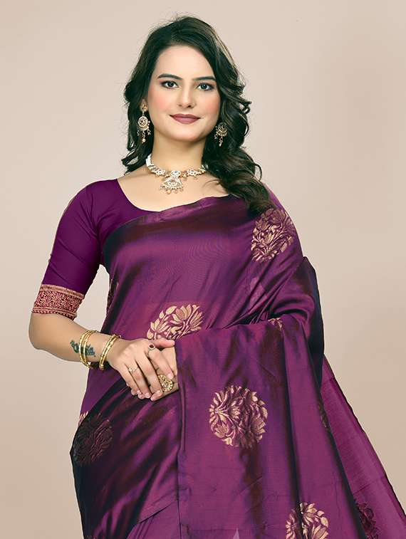 women self design banarasi saree with blouse - 21968001 -  Standard Image - 3