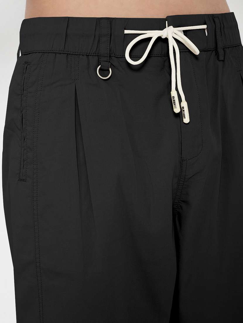 men black solid low rise pleated casual trouser - 21968057 - Standard Image - 5