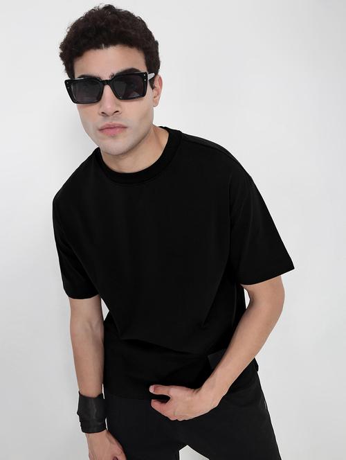 men solid short sleeve regular fit t-shirt - 21968068 - Standard Image - 0