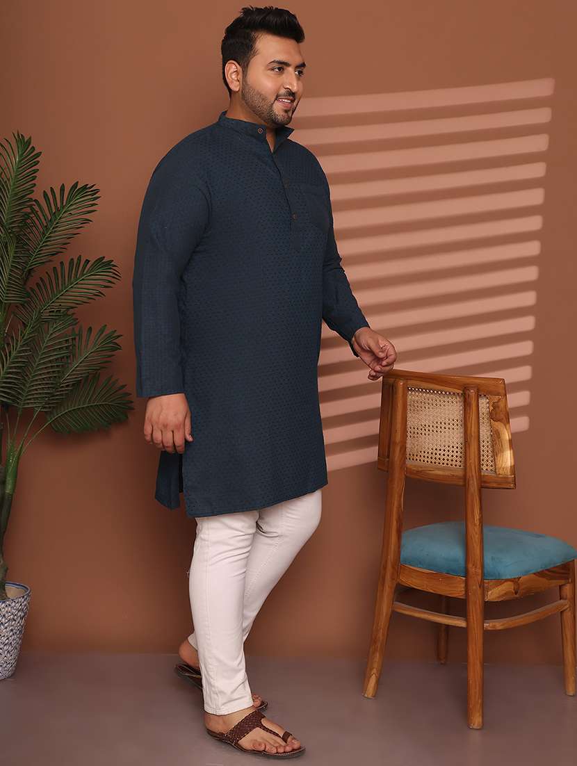 men self design mandarin neck long kurta - 21968174 - Standard Image - 3