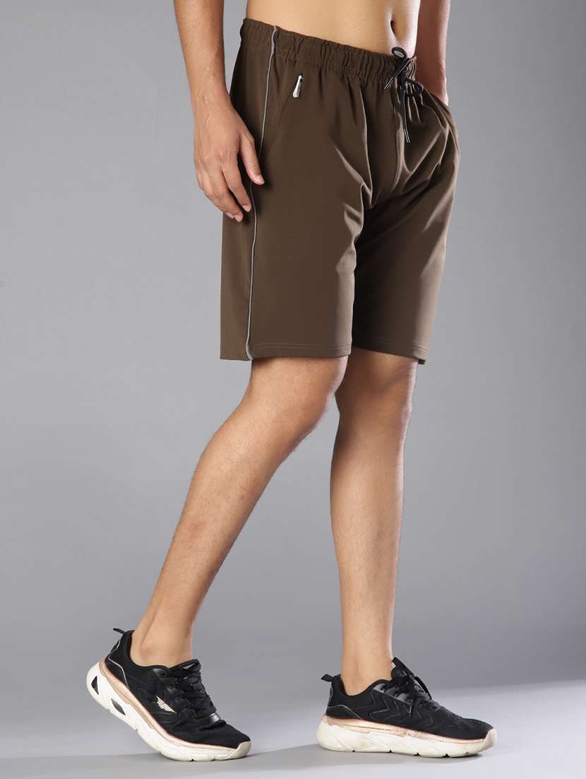men solid mid rise sport shorts - 21968438 -  Standard Image - 3