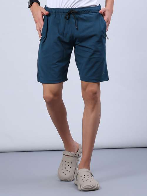 men solid mid rise sport shorts - 21968440 - Standard Image - 0