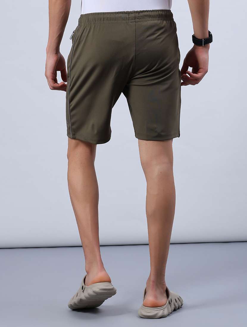 men solid mid rise sport shorts - 21968441 -  Standard Image - 3