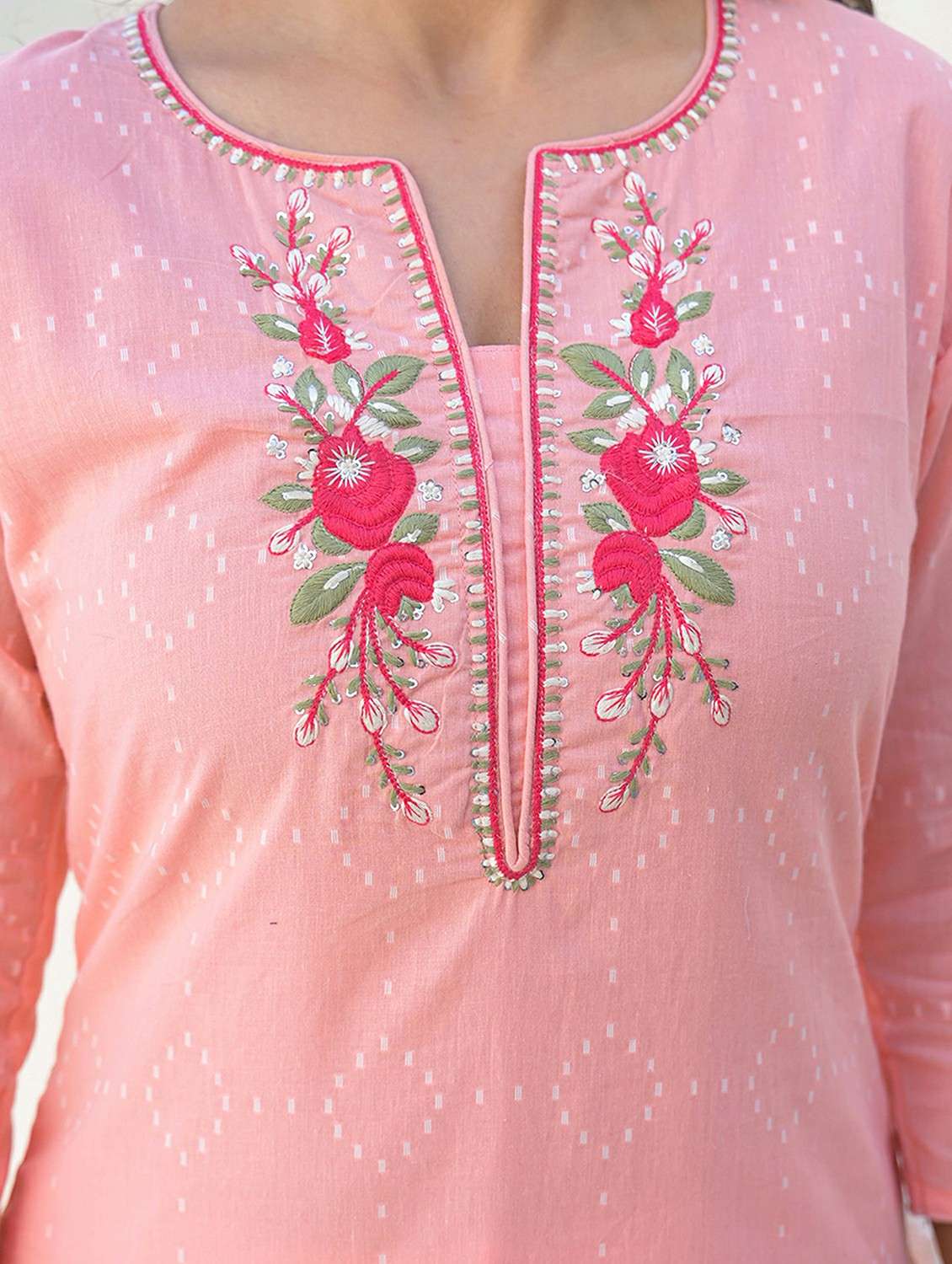 women three quarter sleeve straight kurta - 21968508 -  Standard Image - 5