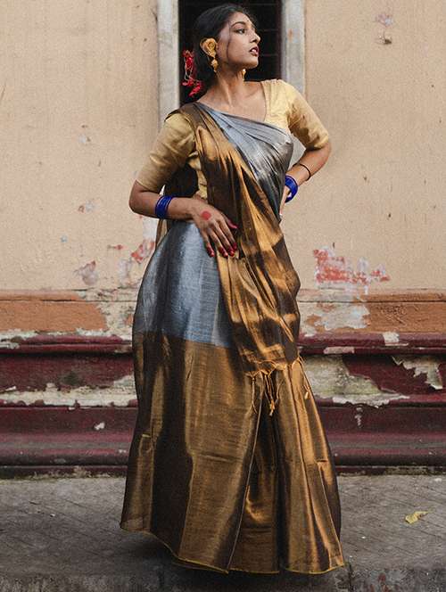 women color block printed saree with blouse - 21968593 -  Standard Image - 0