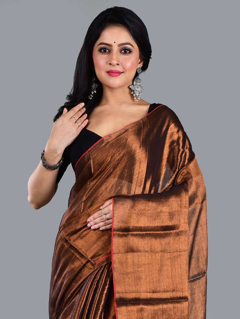 women solid plain saree with blouse - 21968599 - Standard Image - 3