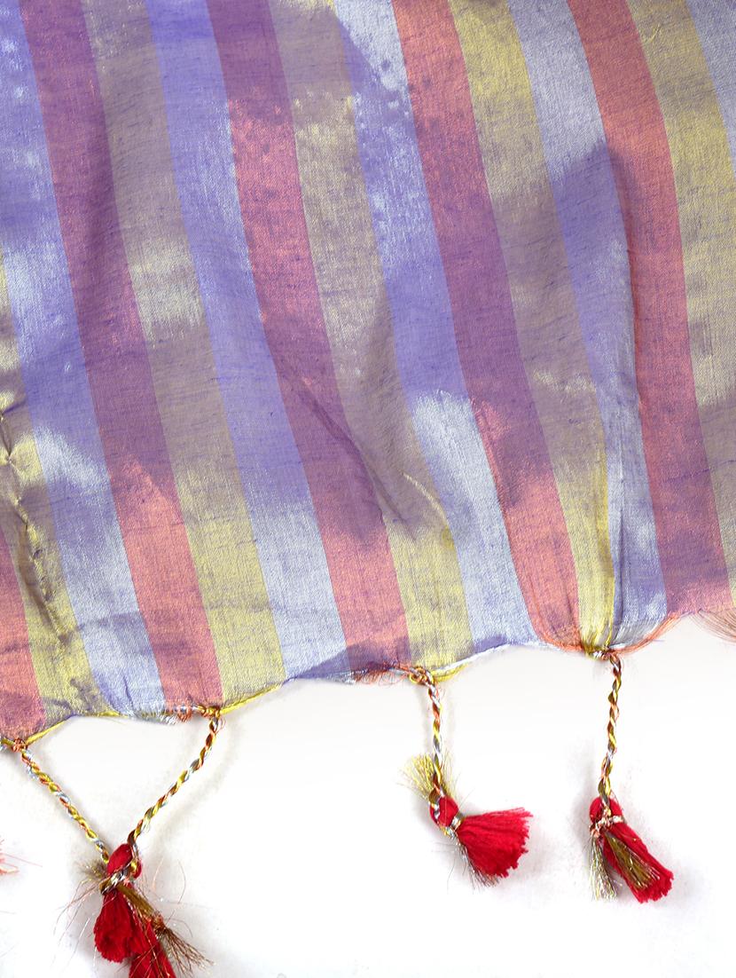 women striped printed saree with blouse - 21968622 - Standard Image - 5