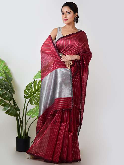 women striped printed saree with blouse - 21968634 -  Standard Image - 0