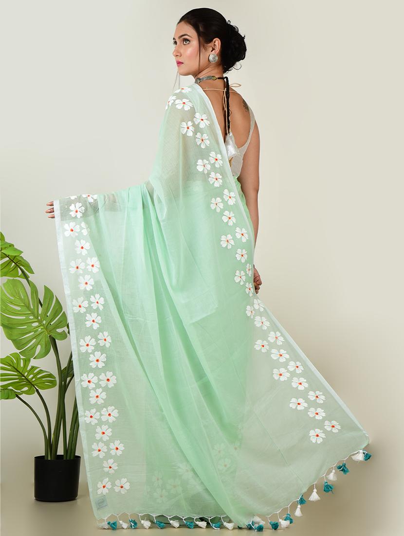 women floral bordered saree with blouse - 21968639 - Standard Image - 3