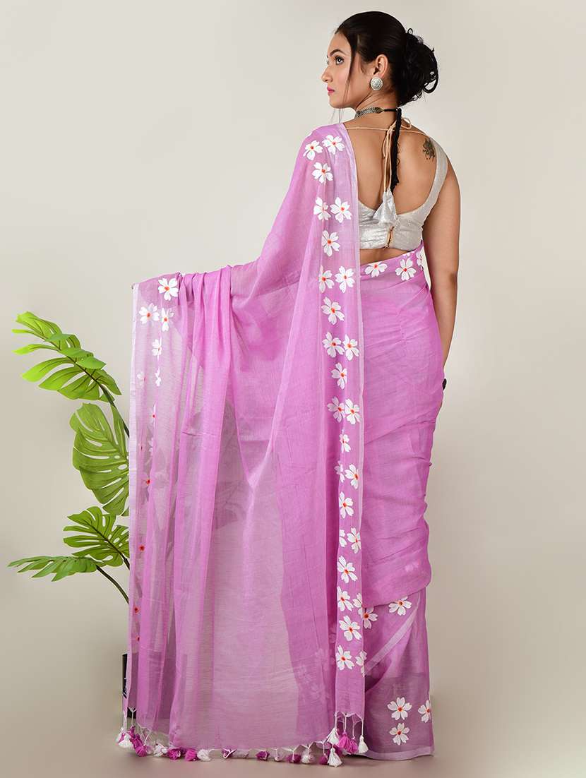 women floral bordered saree with blouse - 21968641 - Standard Image - 3