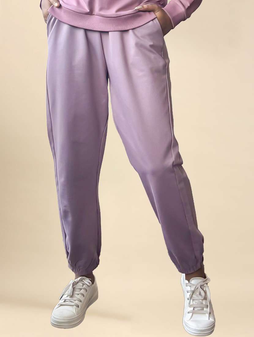 women solid mid rise regular fit jogger