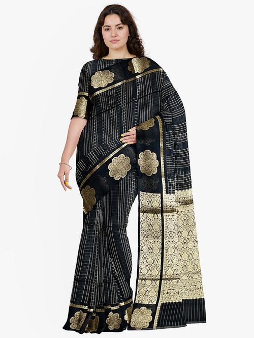 women checkered bordered saree with blouse - 21968733 - Standard Image - 0