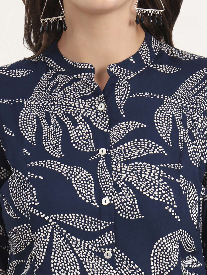 printed navy blue notch neck ethnic top - 21968820 - Standard Image - 5