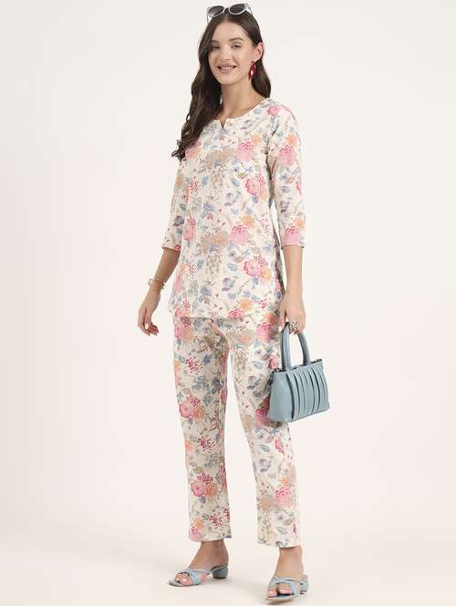 women printed notch neck co-ord set - 21969117 - Standard Image - 0