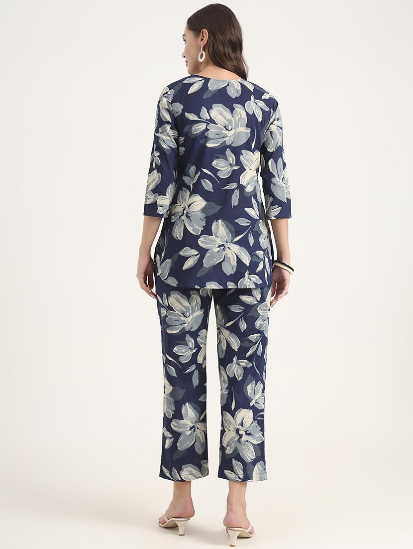 women floral print notch neck co-ord set - 21969118 - Standard Image - 3