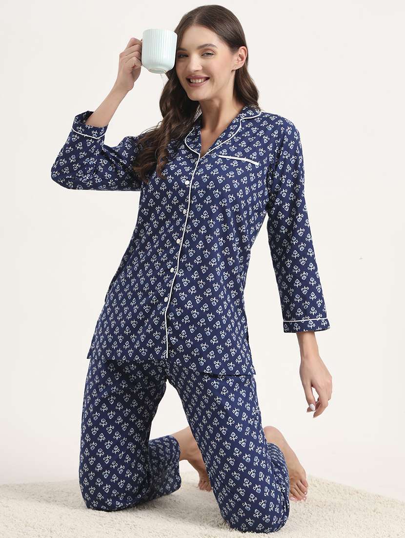 women printed long sleeve nightwear pyjama set - 21969121 - Standard Image - 3