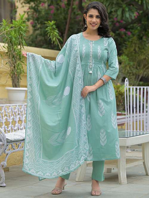 women three quarter sleeve kurta pant with dupatta set - 21969208 -  Standard Image - 0