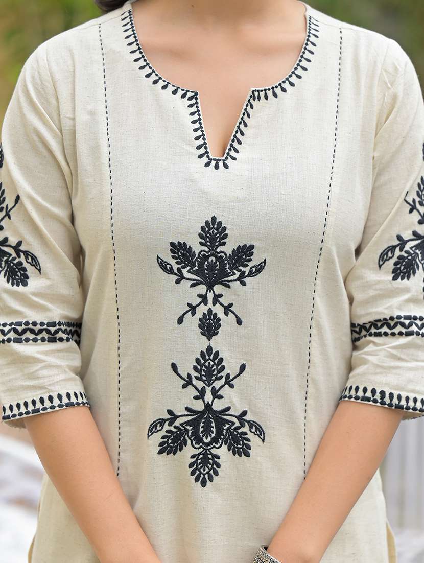 women three quarter sleeve kurta palazzo set - 21969212 -  Standard Image - 5