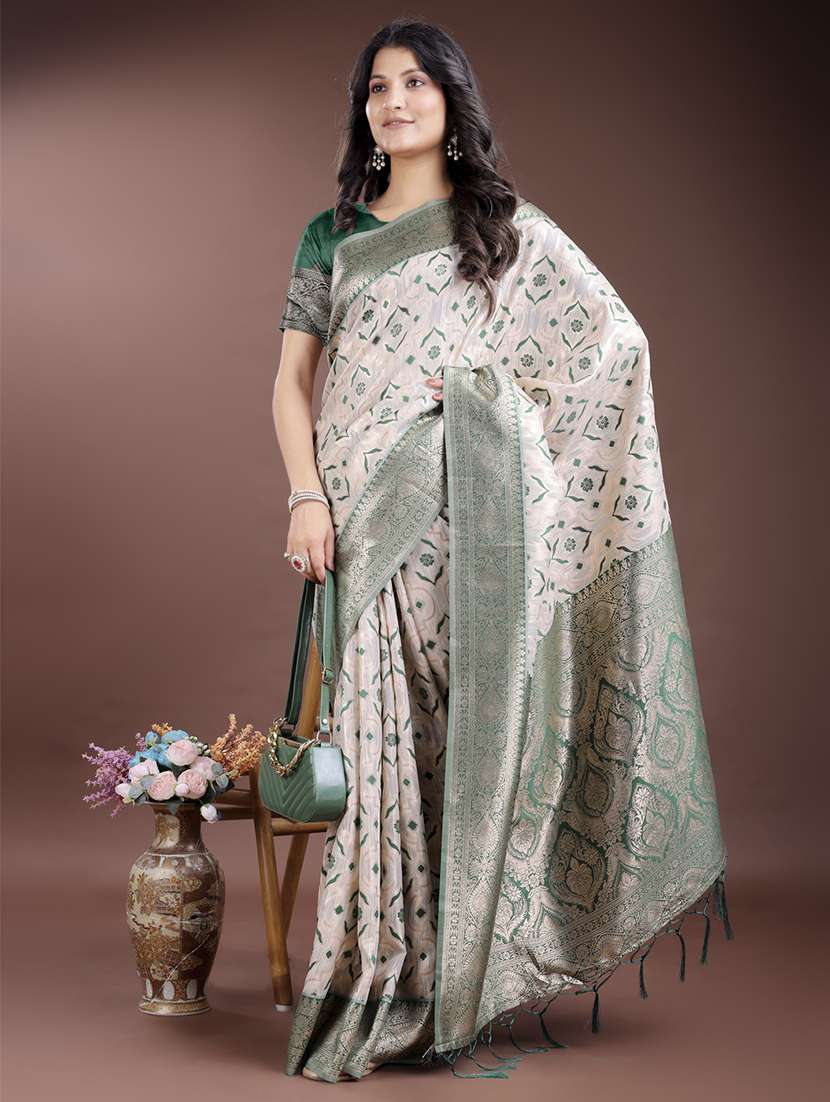 women self design bordered saree with blouse - 21969218 -  Standard Image - 3