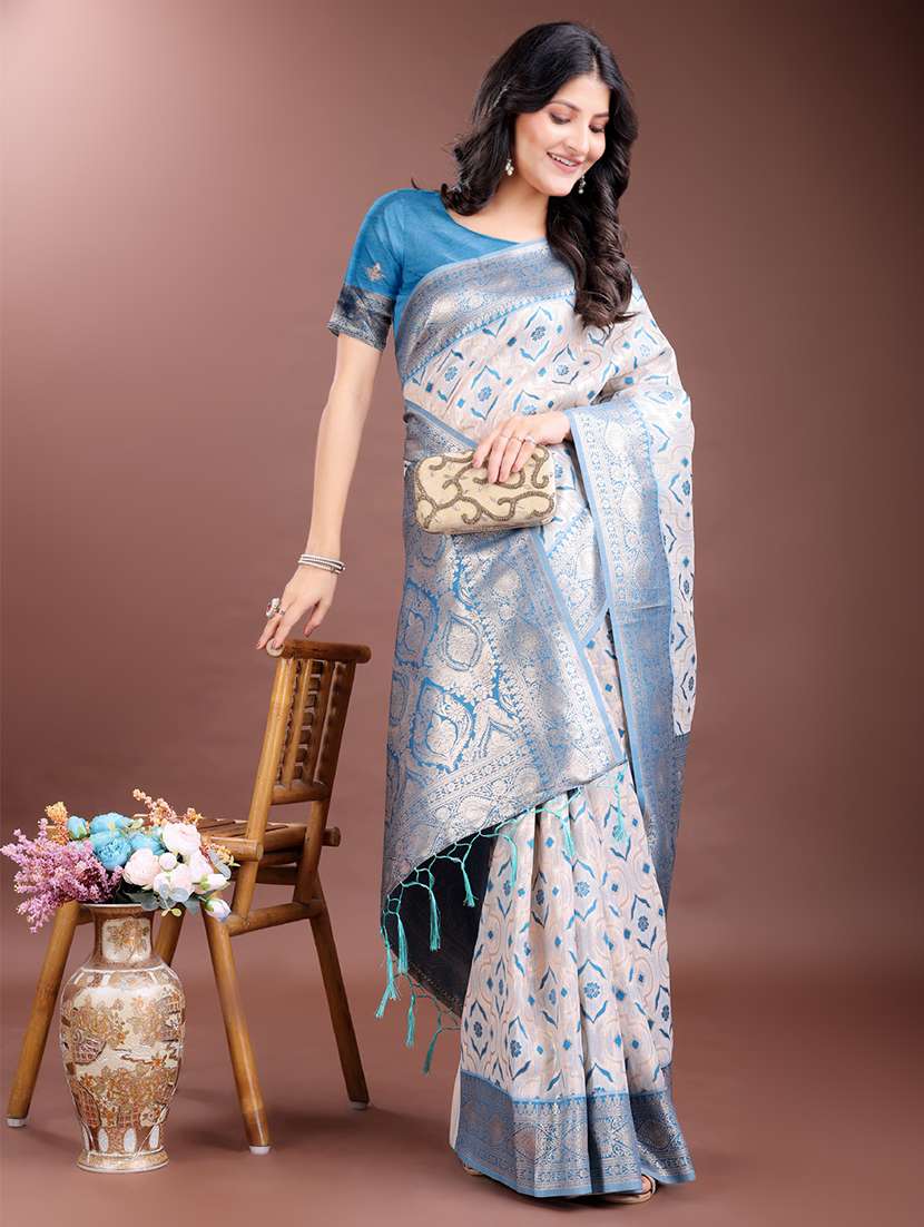 women self design bordered saree with blouse - 21969219 -  Standard Image - 3
