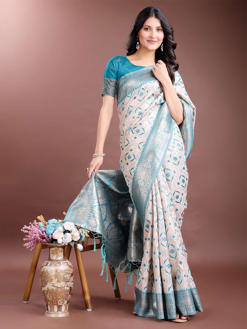 women self design bordered saree with blouse - 21969221 -  Standard Image - 3