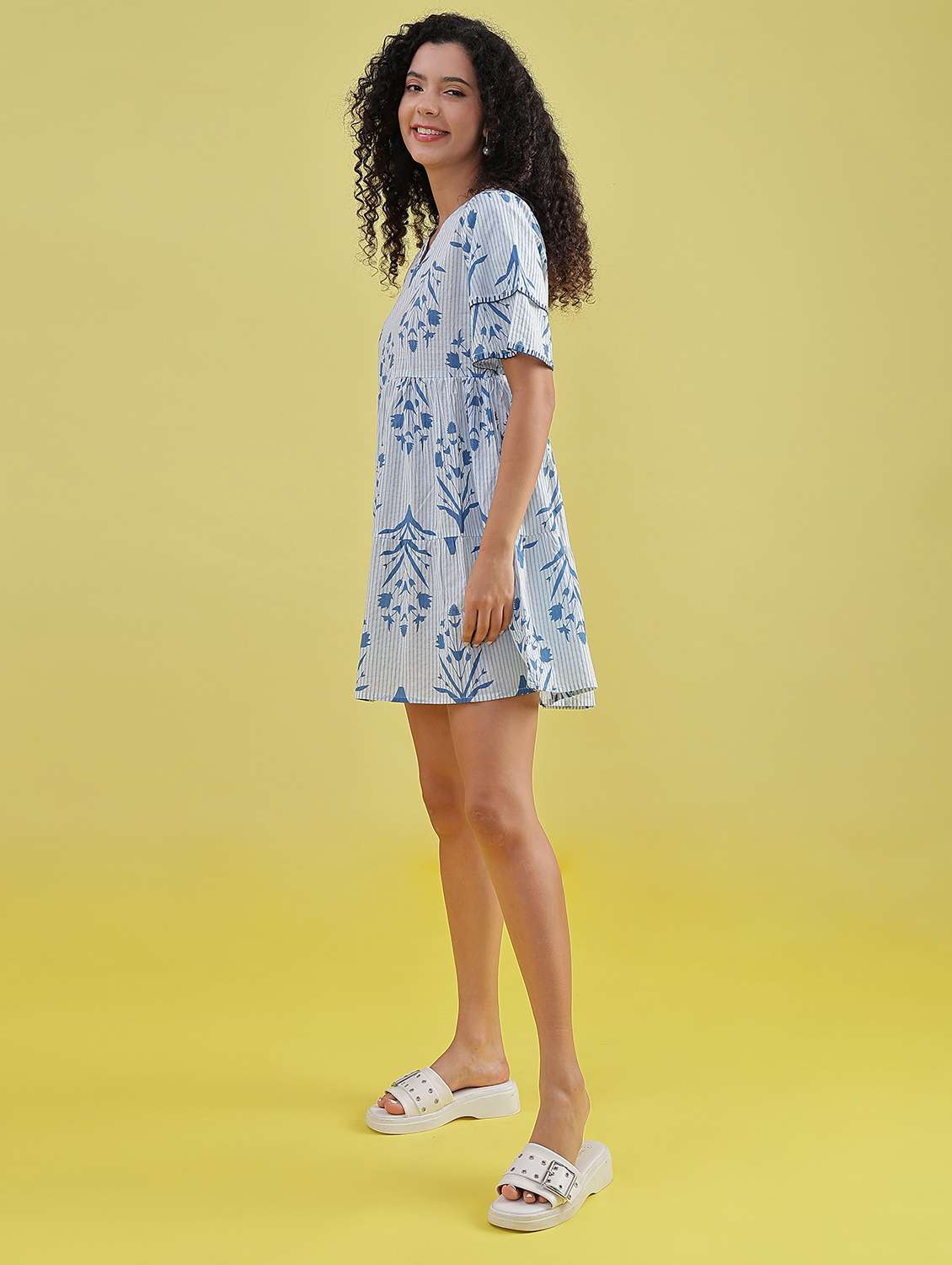 women printed short sleeve tiered dress - 21969603 - Standard Image - 5