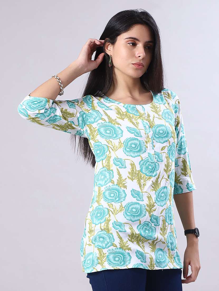 women printed three quarter sleeve kurti