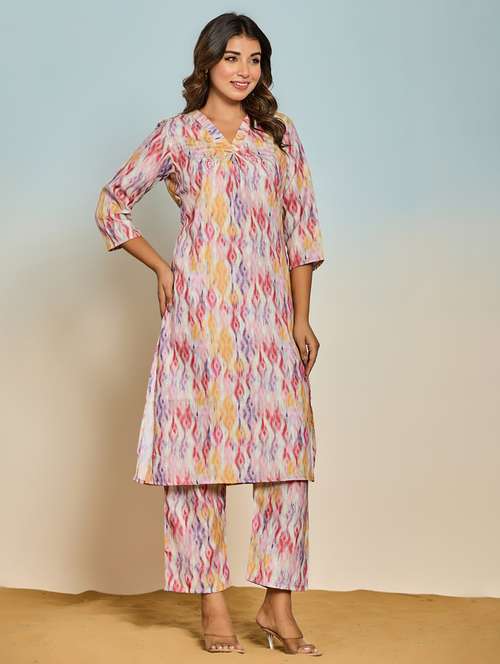 women three quarter sleeve kurta pant set
