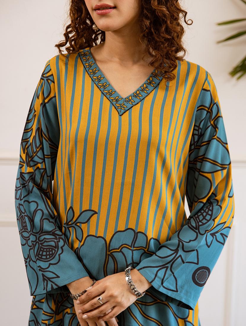 women printed long sleeve kurta palazzo set - 21969661 - Standard Image - 3