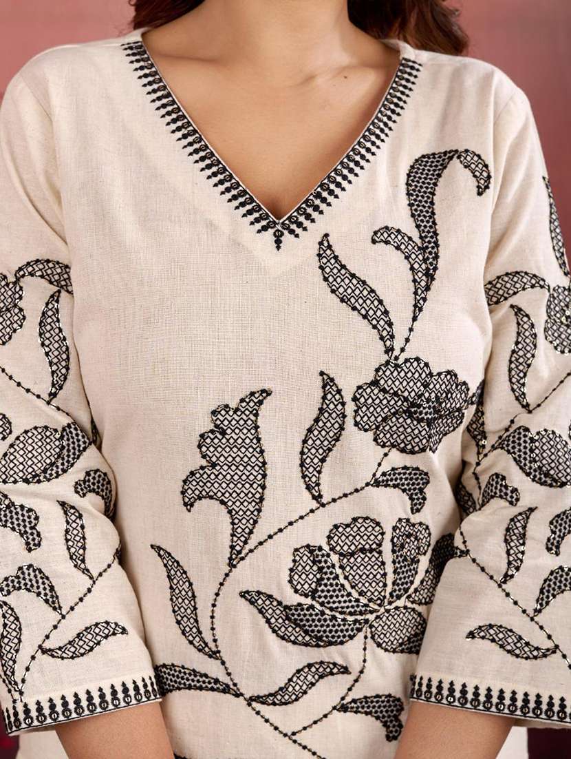 women embroidered three quarter sleeve kurta pant set - 21969667 - Standard Image - 3