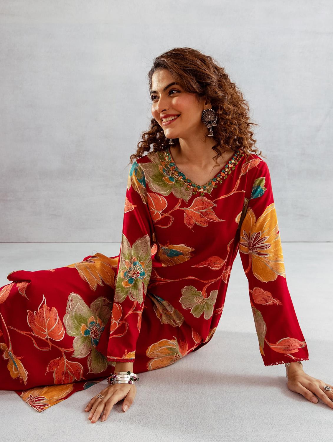 women floral printed long sleeve kurta palazzo set - 21969675 - Standard Image - 3