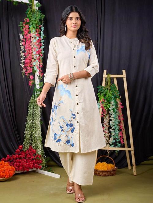 women three quarter sleeve kurta pant set - 21969683 - Standard Image - 0