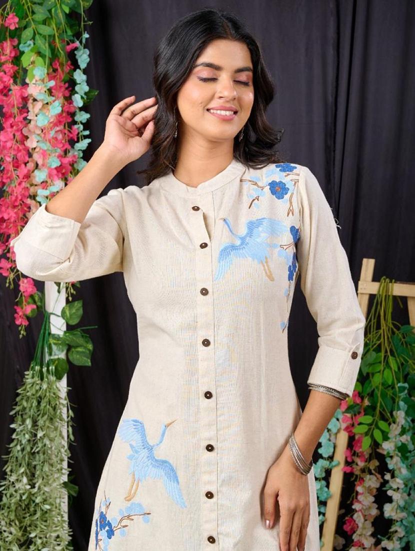 women three quarter sleeve kurta pant set - 21969683 - Standard Image - 3