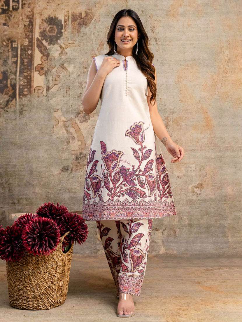 women floral printed sleeveless kurta pant set