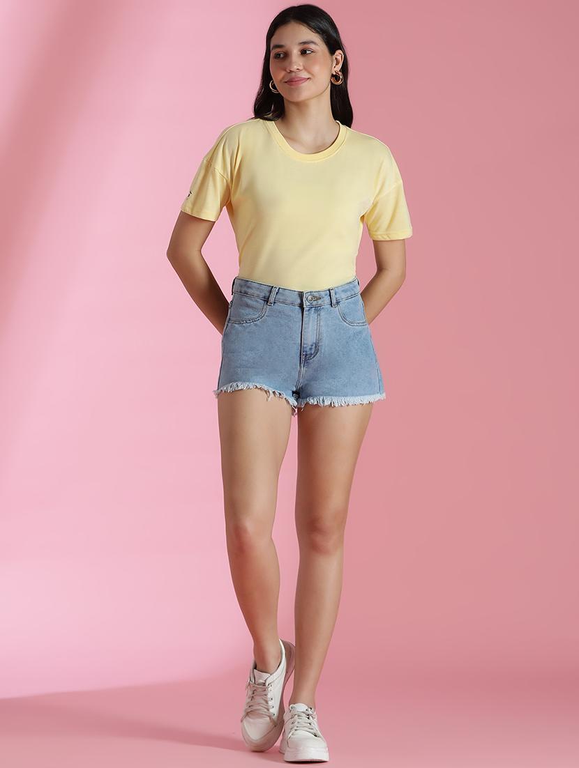 women solid mid rise denim shorts - 21969799 - Standard Image - 5
