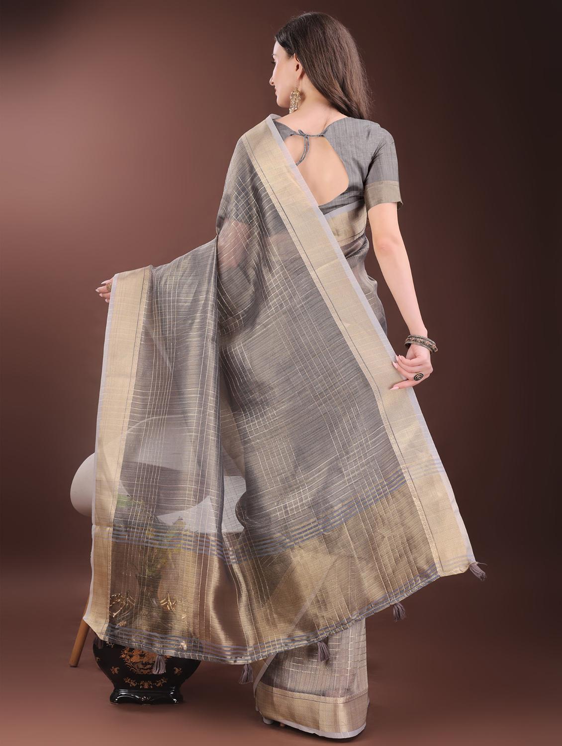 women solid with bordered saree with blouse - 21969902 - Standard Image - 3