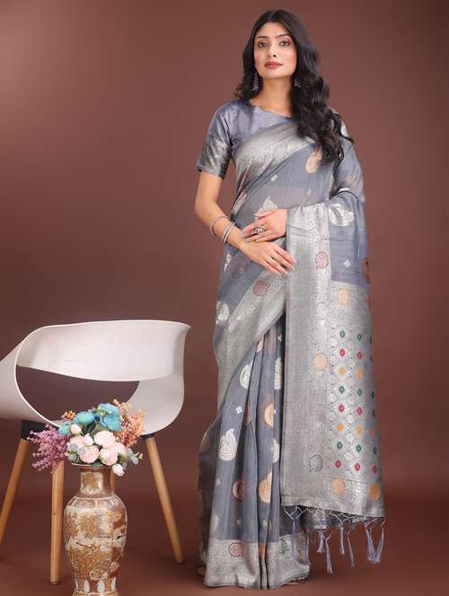 women self design bordered saree with blouse - 21969924 -  Standard Image - 0