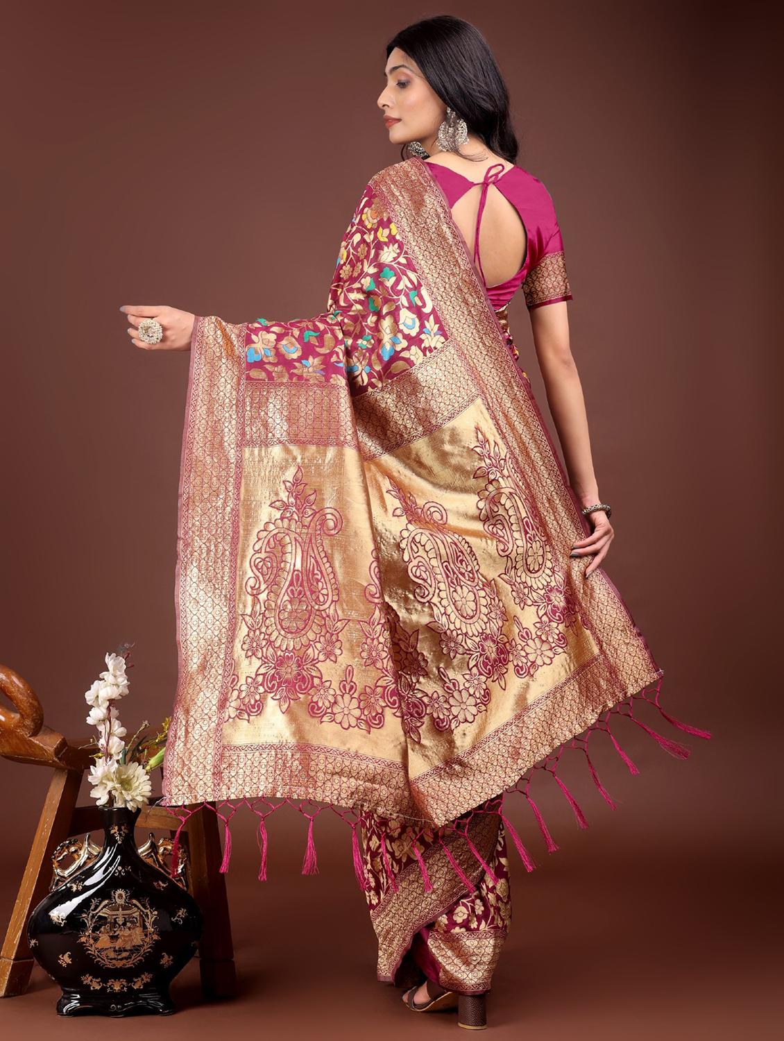 women self design banarasi saree with blouse - 21969930 - Standard Image - 3