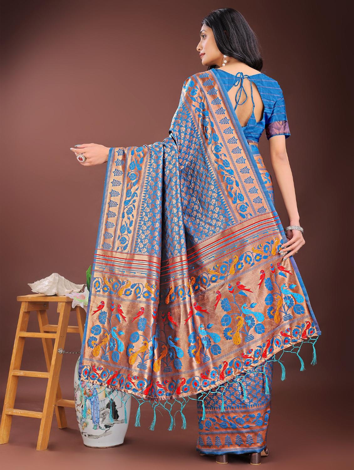 women self design paithani saree with blouse - 21969990 - Standard Image - 3