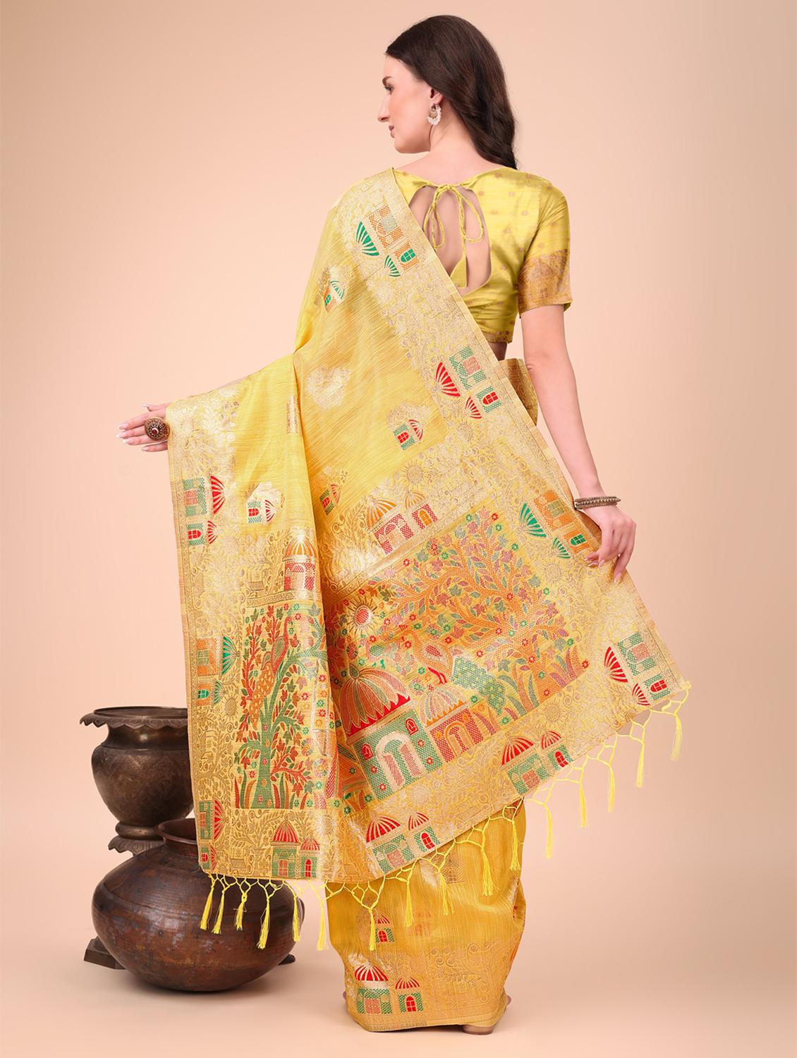 women self design bordered saree with blouse - 21970152 - Standard Image - 3