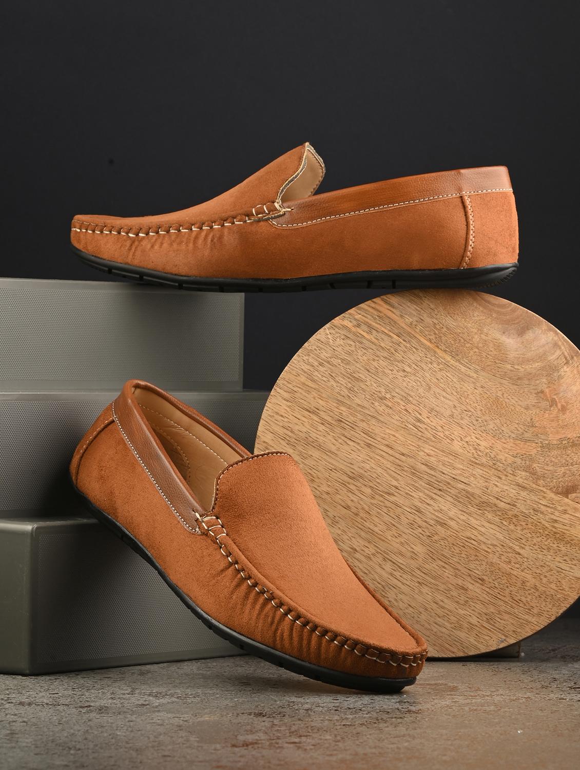 men solid slip on loafer - 21970207 -  Zoom Image - 0