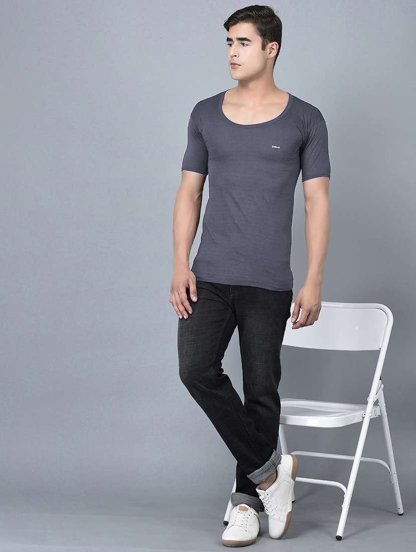 men pack of 2 solid scoop neck vest - 21970381 -  Standard Image - 3