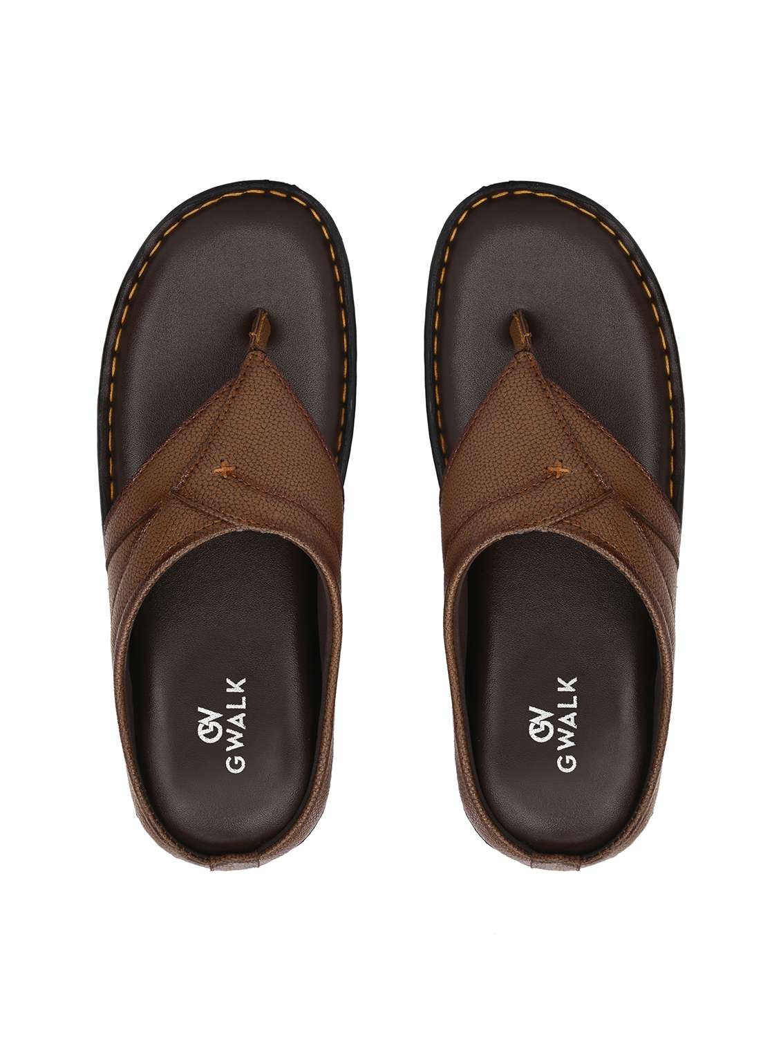 men solid toe separator sandal - 21970419 -  Standard Image - 5